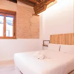 Casas De Trastamara By Ap * Toledo
