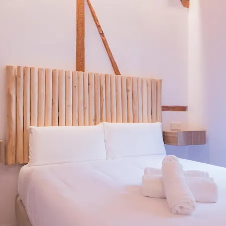 Casas De Trastamara By Ap * Toledo